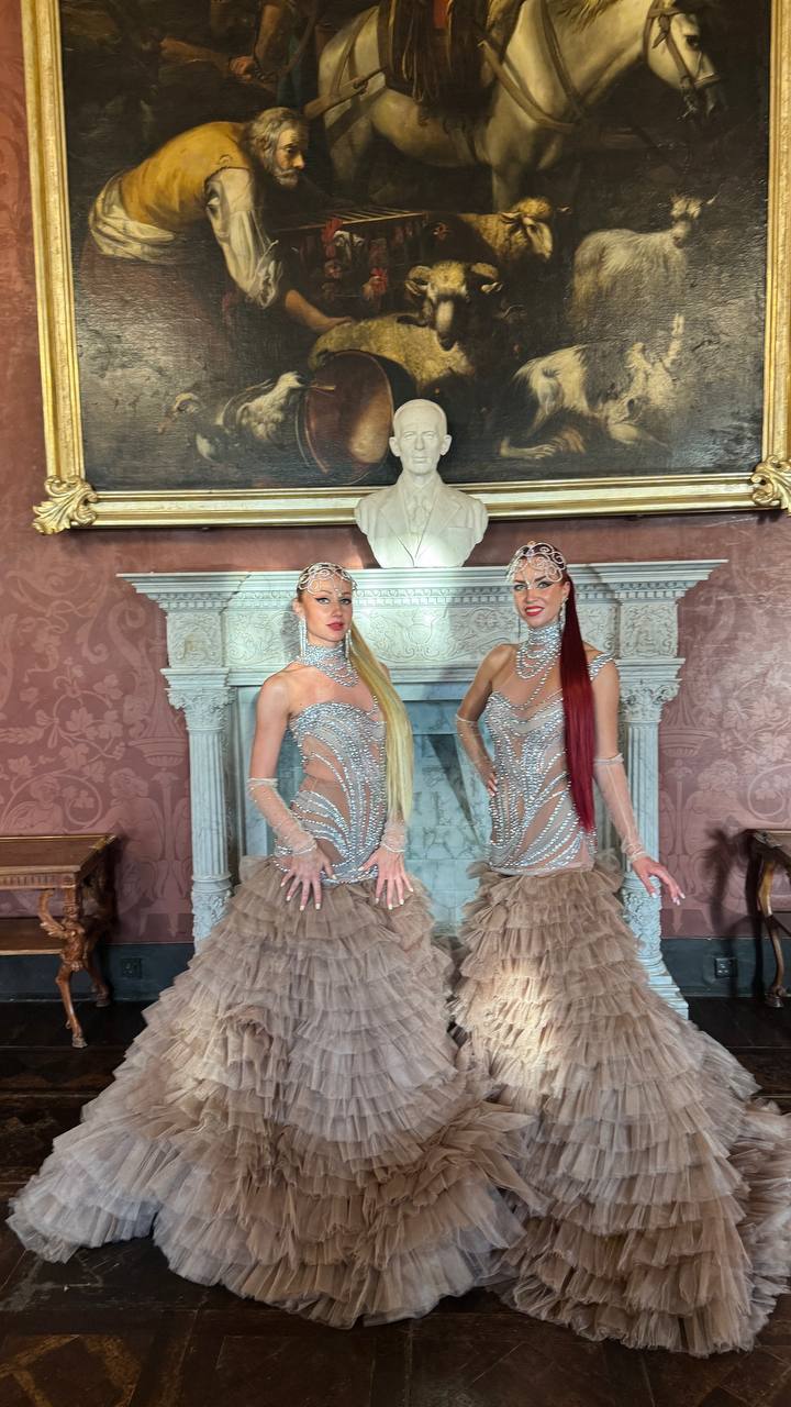 Tulle Twins